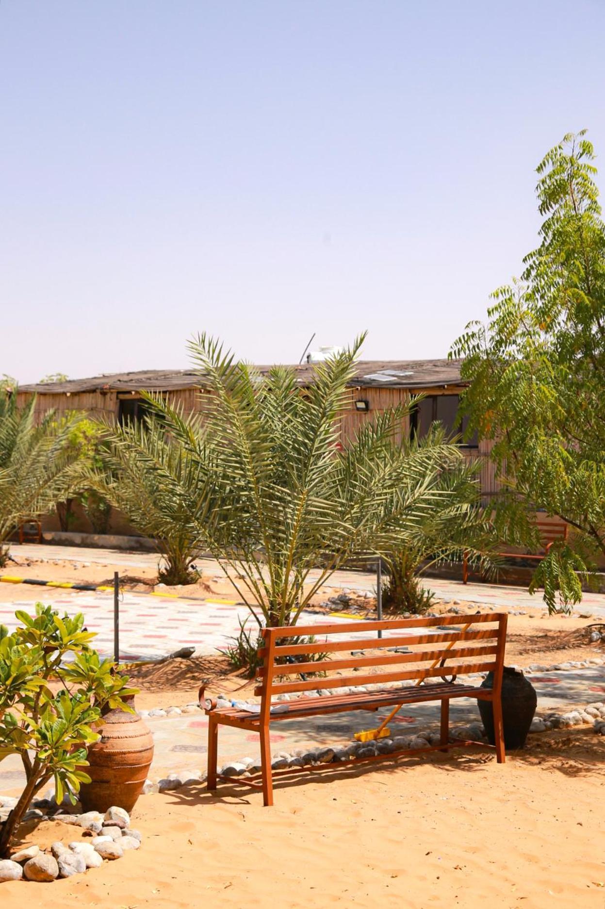 Hotel Wahiba Bedouin Rustic Camp Badīyah Exterior foto